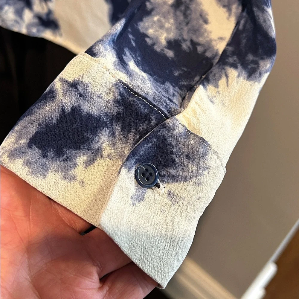 Reformation Blouse - Picture 4 of 9